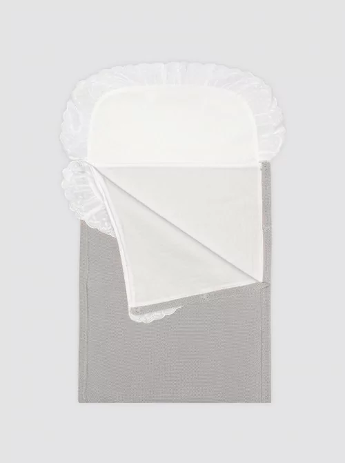 Cotton sack with grey sheet